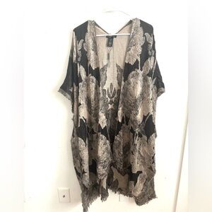 NWOT Womens Lightweight Whimsigoth Kimono Cardigan Floral One Size Cover up